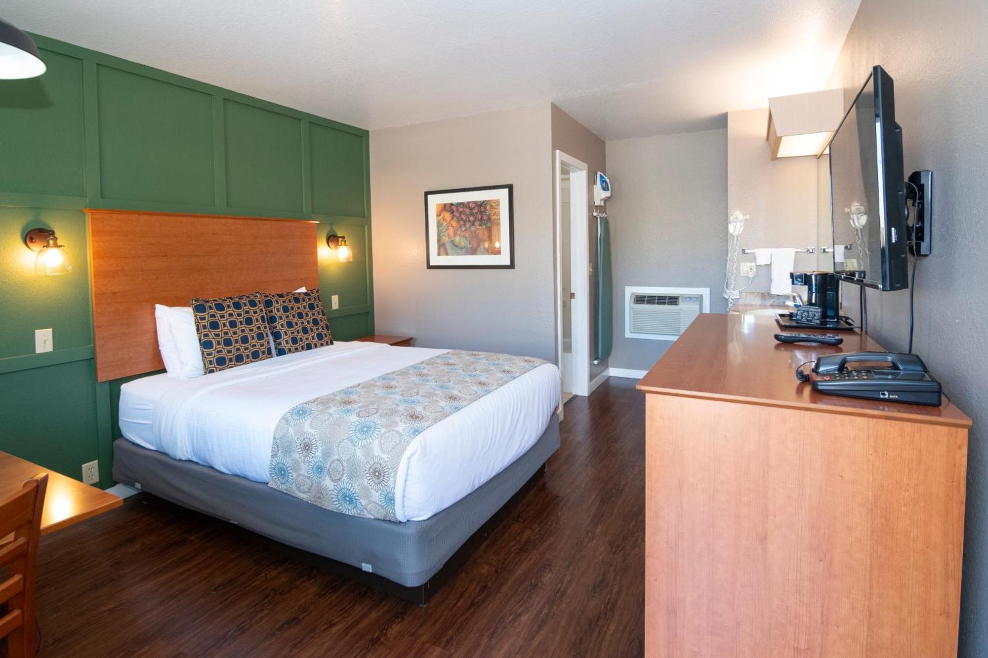 Nordic And 3* Portland